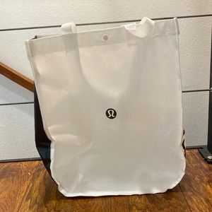 large lululemon bag